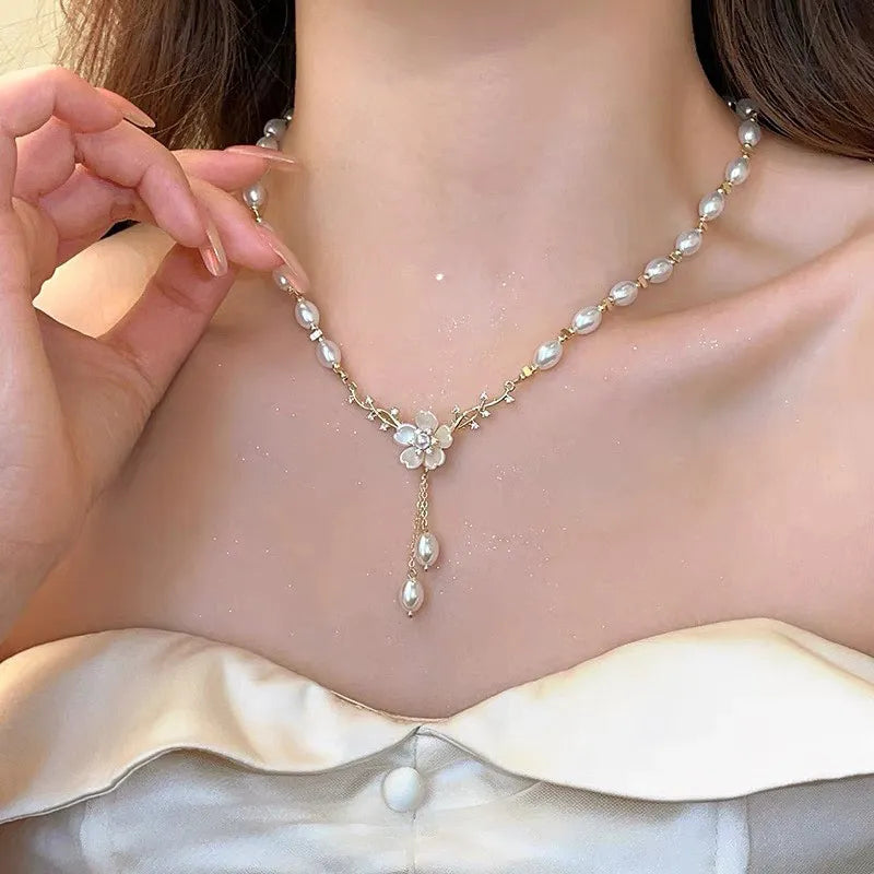 Collier Pendentif Perles Doré